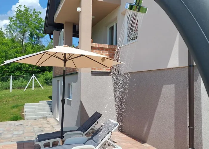 Vikendica Ramona Villa *